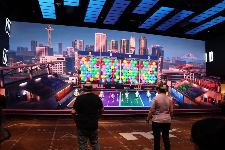 Экспозиция электроинструментов и насадок на стенде Mirra