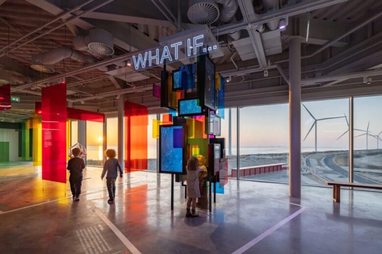 Интерактивная экспозиция центра Portlantis