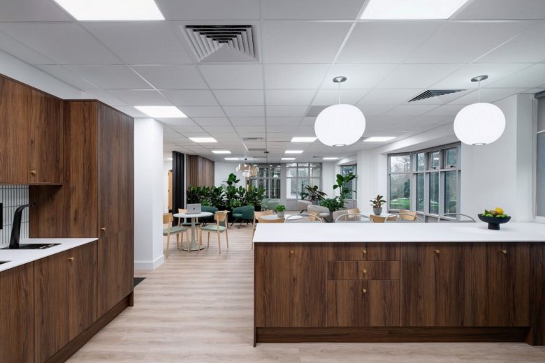 Кухня с обеденной зоной Paris Smith