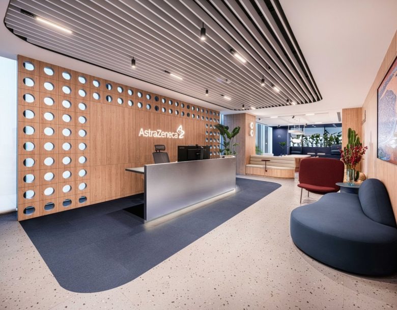 Ресепшн и лаунч зона AstraZeneca Offices