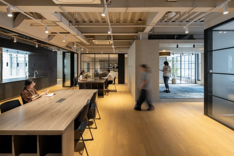 Современное пространство для занятий и работы Cheer Kindergartenchiatric Clinic