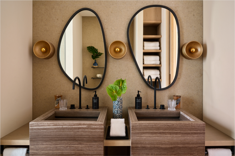 Ванная комната в номере Rosewood Miyakojima hotel