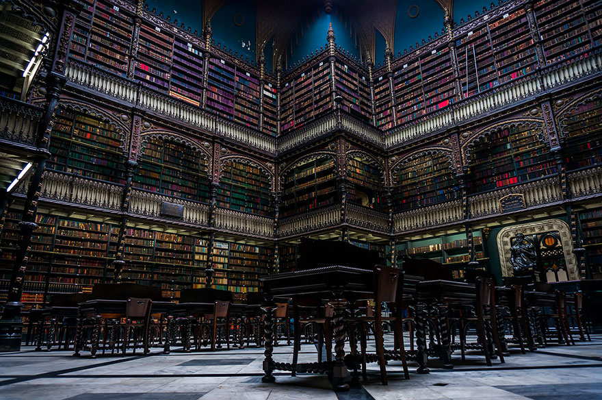 Величественные библиотеки мира: Biblioteca Real Gabinete Portugues De Leitura