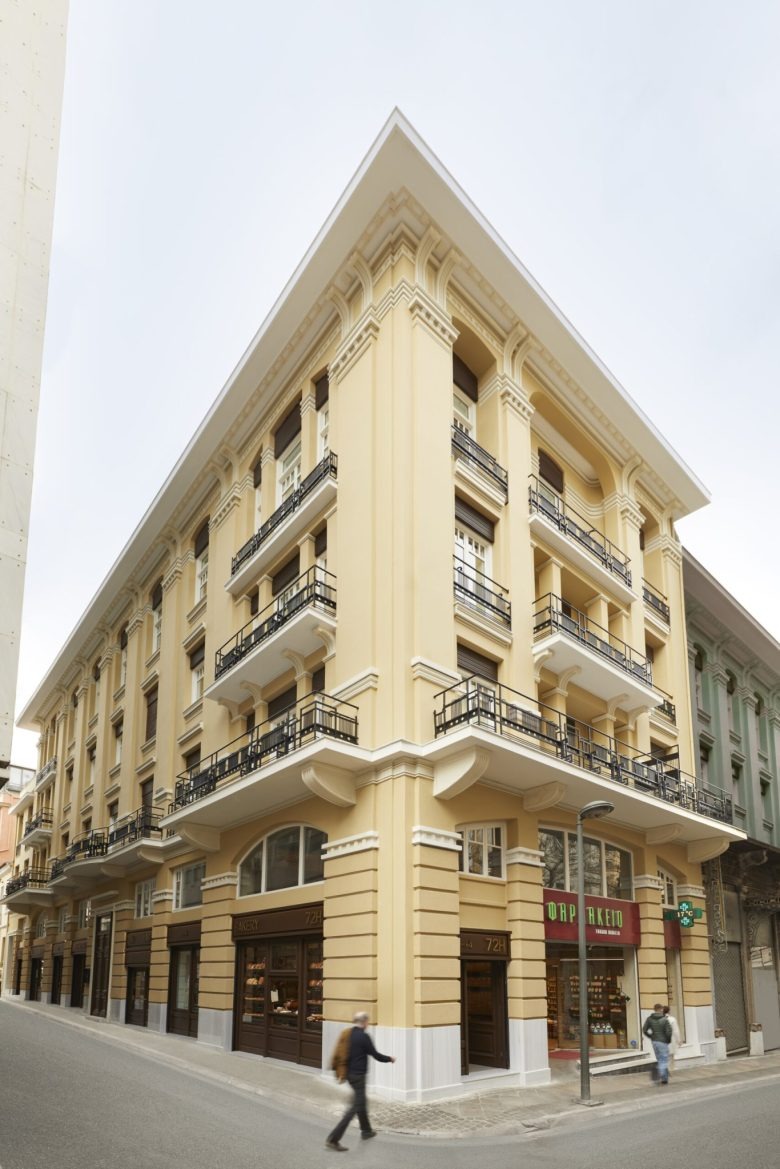 Вид на угол здания Ergon Bakehouse