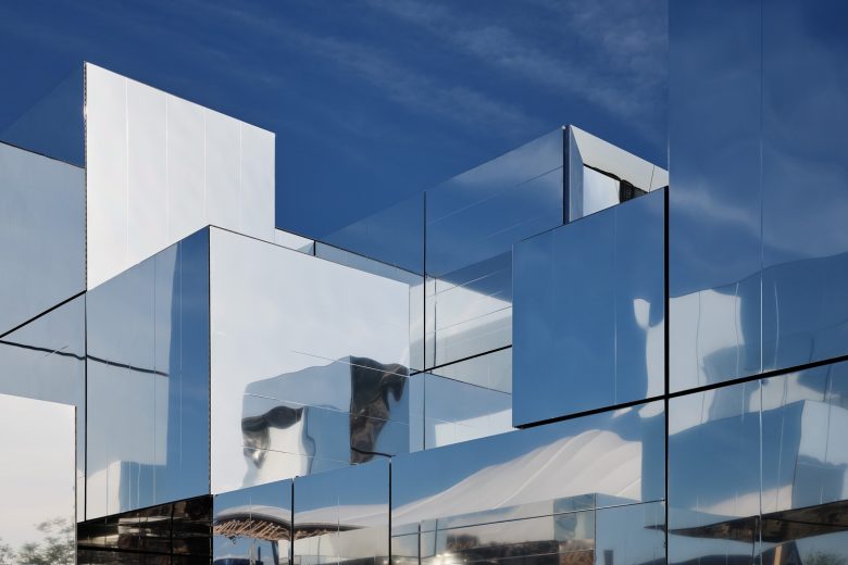 Вид с улицы Expo 2025 Osaka Pavilion null