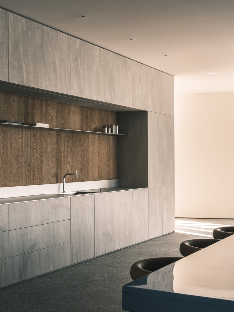 Зона кухни в офисе Wangchao Center Office