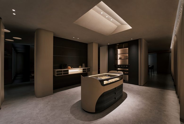 бежево-черная мебель Sammys Nouvelle France Hall