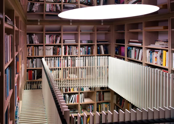 Домашняя библиотека в дизайне интерьера