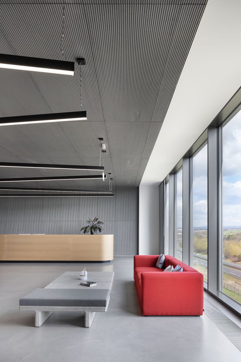 диван у окна STRAUSS CI FACTORY