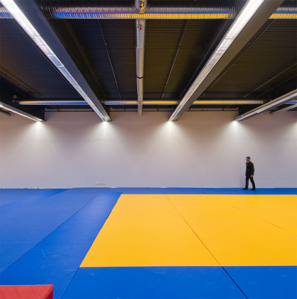 Дизайн детского спортивного клуба: гимнастический зал