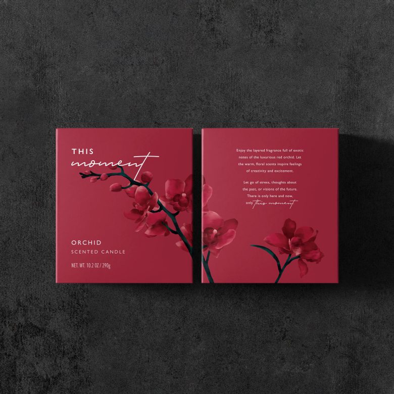 две коробки This Moment Candles