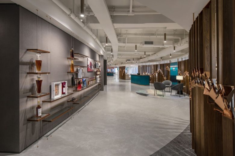 холл Edrington Offices