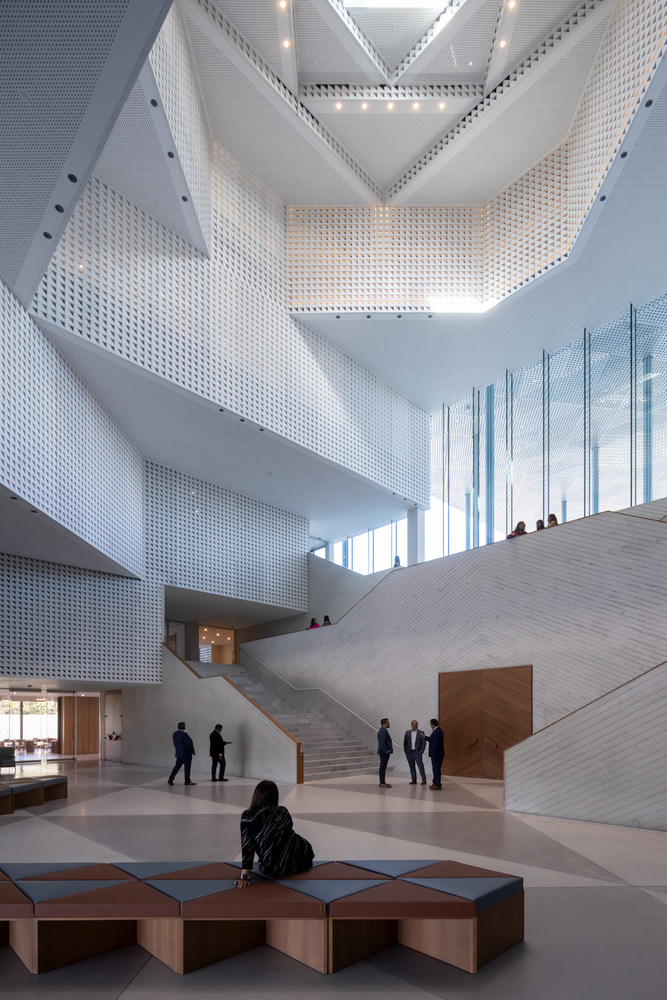 интерьер стен Первый исмаилитский центр в США