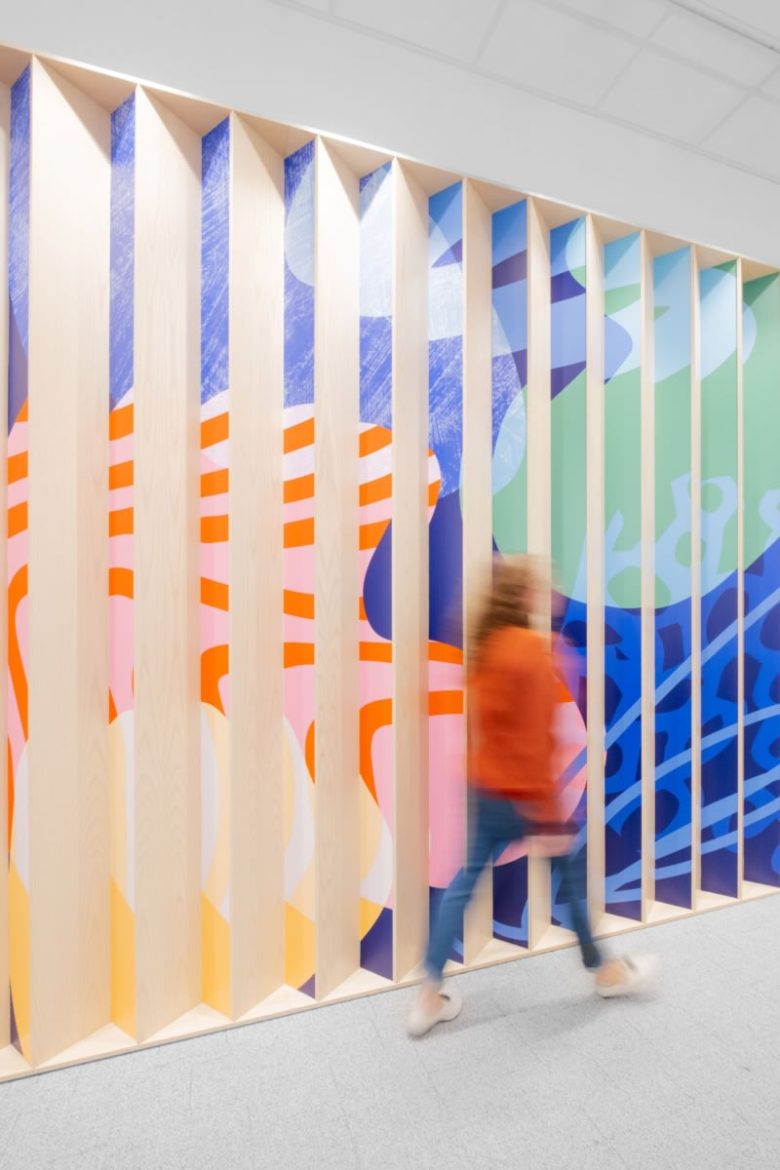 интерьерная стена FCCQ Offices