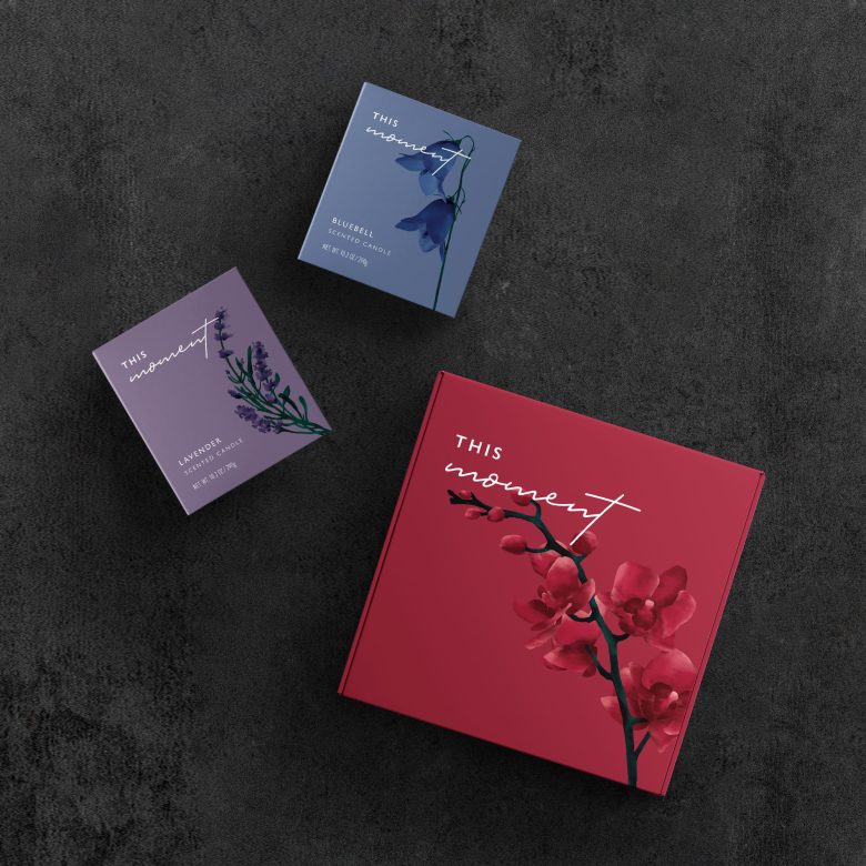красная коробка This Moment Candles