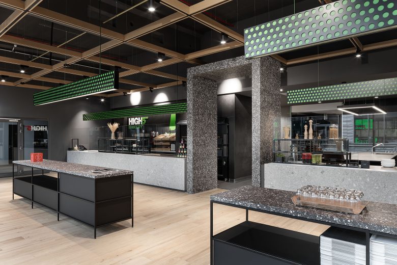 обеденная зона STRAUSS CI FACTORY