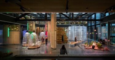 основной зал в Age of Nature