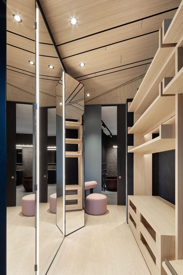 прихожая ALEA RESORT POOL SUITE