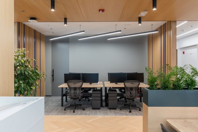 рабочая зона Russell Reynolds Associates в Лондоне