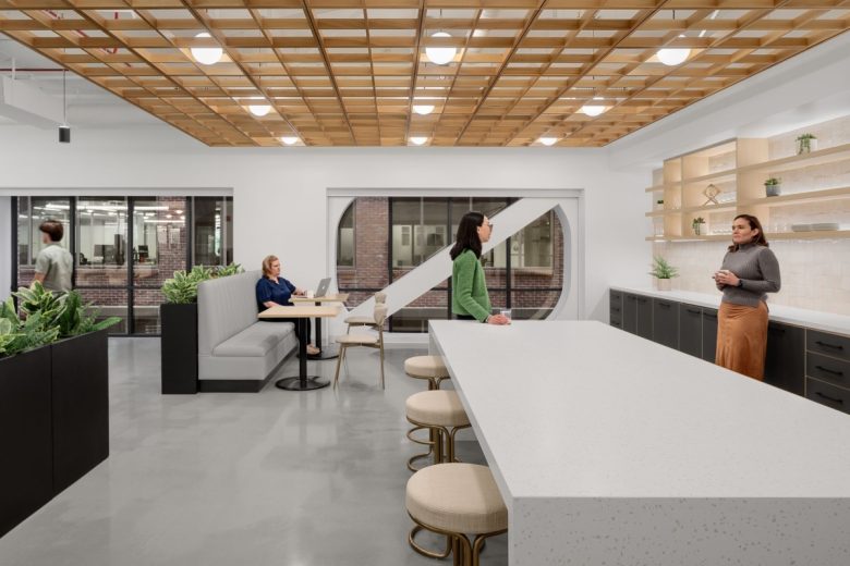 рабочее место и зона отдыха 180 Howard