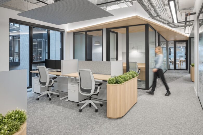 рабочее пространство Montréal International Offices