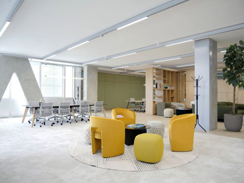 рабочее пространство и зона отдыха Studio Y