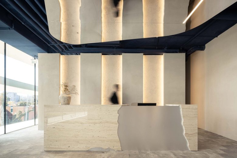 ресепшн Oporto MAZARS offices