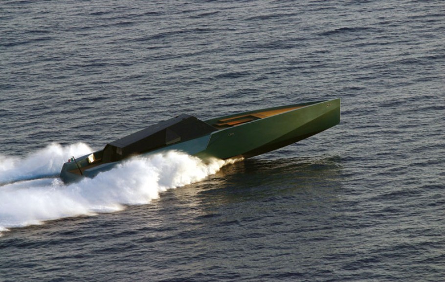 Современная яхта Wallypower с оригинальной надстройкой - фото 1