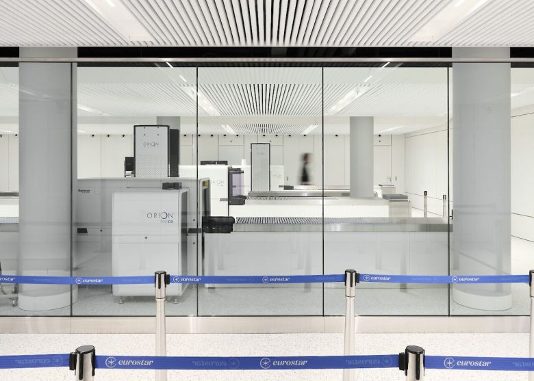 терминалы за стеклянной перегородкой Eurostar UK Terminal