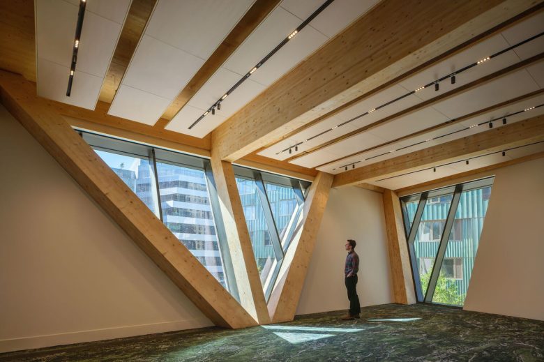 верхний этаж мансарда David Rubenstein