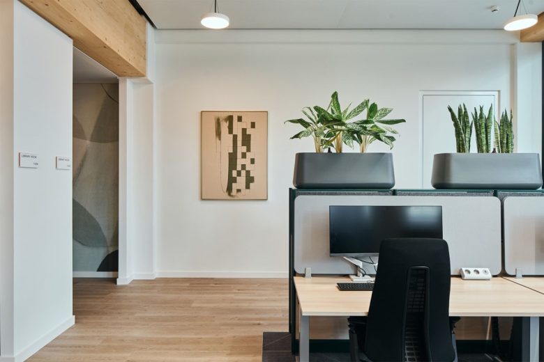 вход в рабочую зону  IT-компании в Сан-Франциско