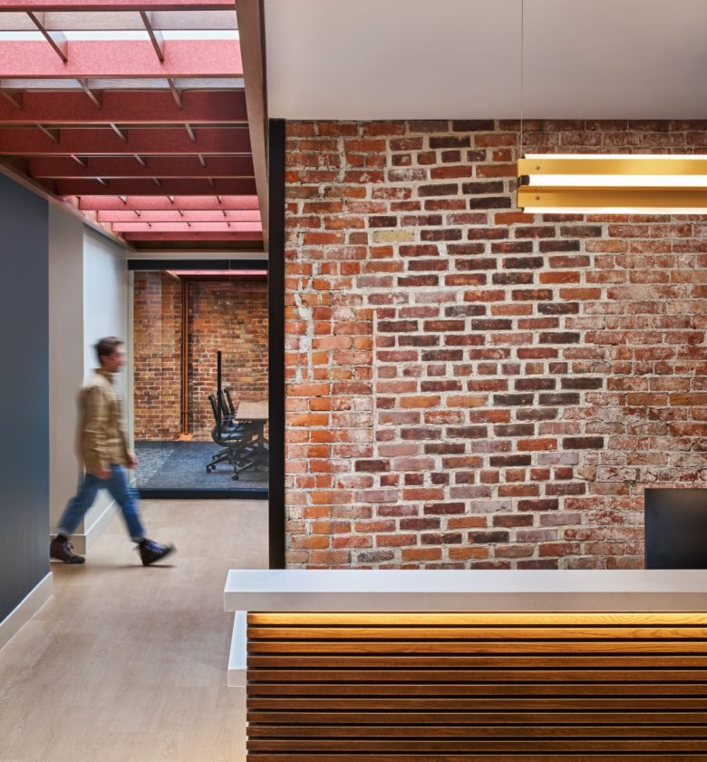 входная группа CMF Offices