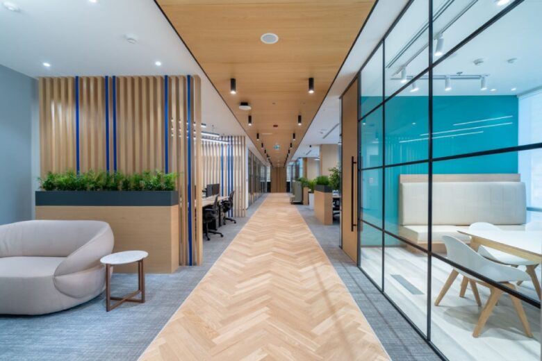 входная зона Russell Reynolds Associates в Лондоне