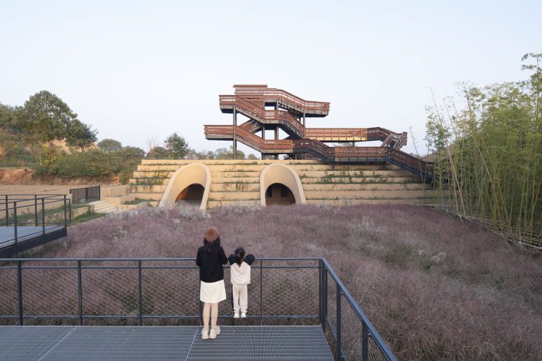 вид на лестницу вдалеке Revitalization of The Relic Site of Yongle Palace