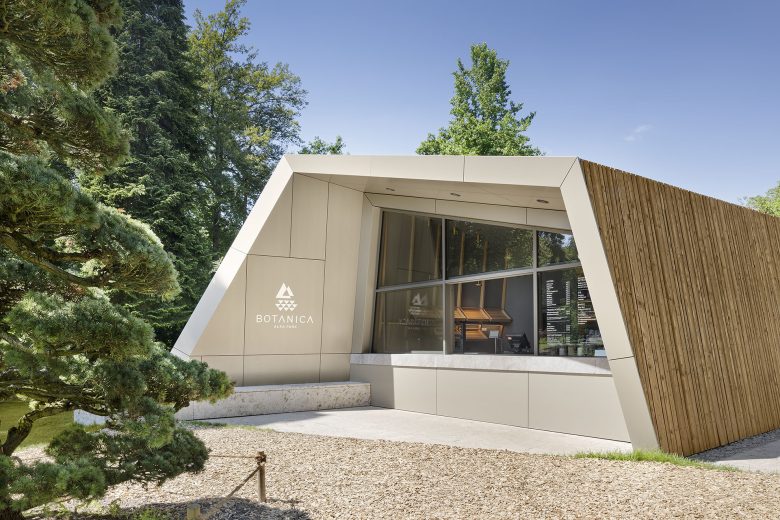 вид на павильон BOTANICA ALEA PARK