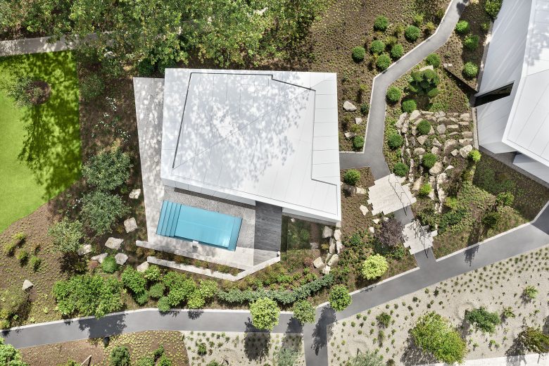 вид сверху на отель ALEA RESORT POOL SUITE