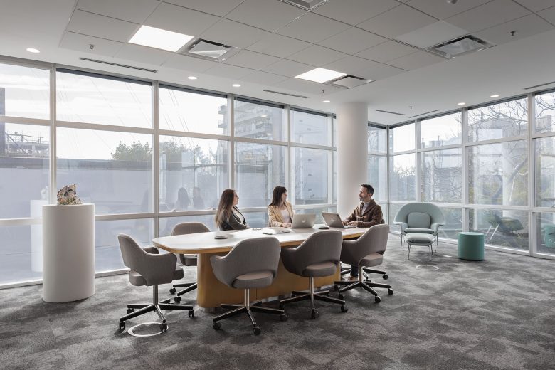 зал переговоров Supermayorista Vital