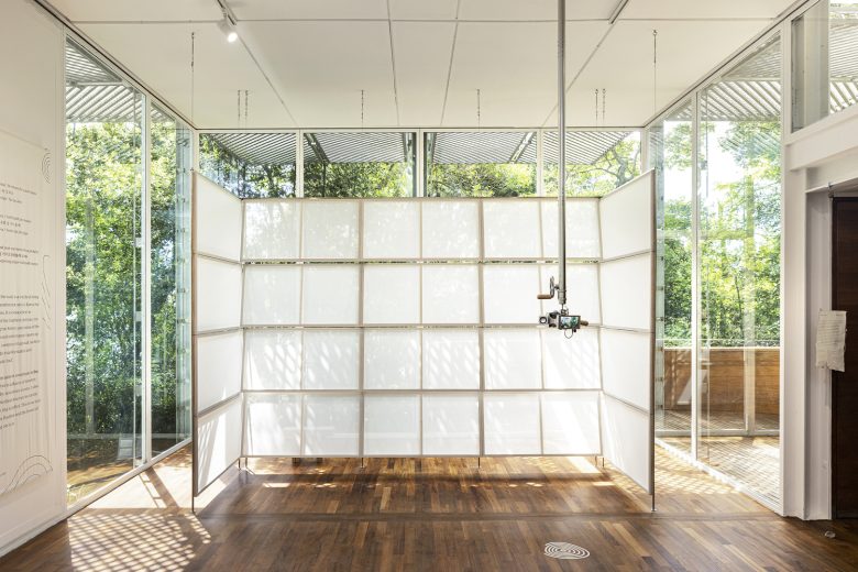 зал со стойкой Korean Pavilion2