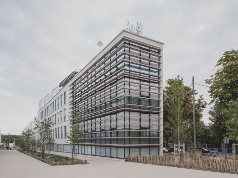 здание Campus Lidl France вид сбоку