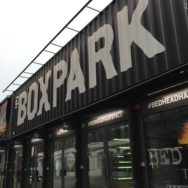 Дом из морских контейнеров - проект Boxpark в Лондоне