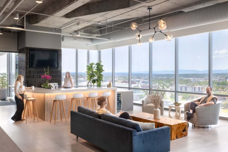 зона кафе LAB Quantitative Strategies Offices