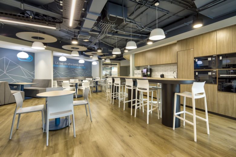 зона кухни On Net Fibra Offices