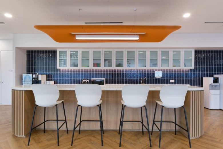 зона кухни Ørsted Offices