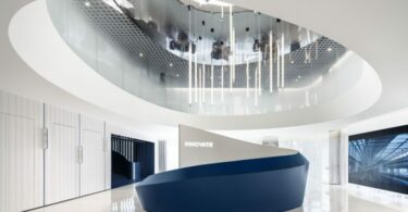 зона ресепшн Max Zone Show Office & Sales Center in Foshan